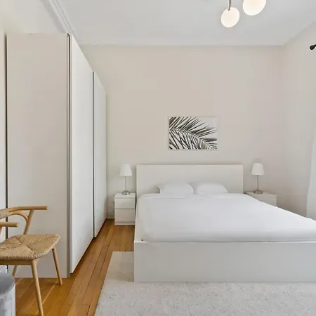 Villa Stylish With Shared Bathroom And Kitchen Luxembourg
