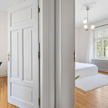 Stylish With Shared Bathroom And Kitchen * Luxembourg
