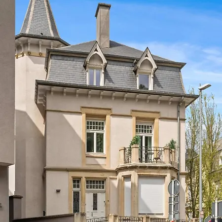 Stylish With Shared Bathroom And Kitchen Luxembourg